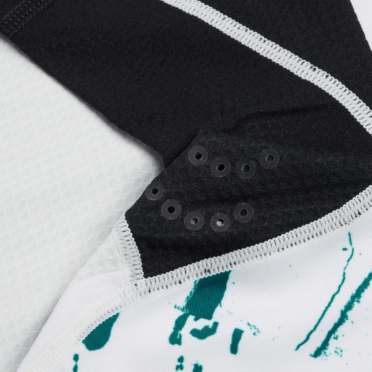 Ireland 24 Alternate Test Jersey by Canterbury / World Rugby